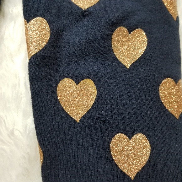 Gap Hugs and Kisses Hearts Set, size 2T - Picture 6 of 7